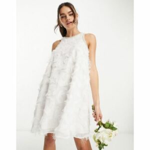 Y.A.S - Bridal - Kurzes Brautkleid in Weiß mit Kunstfederbesatz und Perlendetail