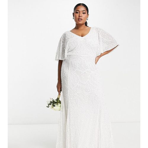 Beauut Plus - Bridal - Langes Brautkleid in Weiß mit durchgehender Verzierung
