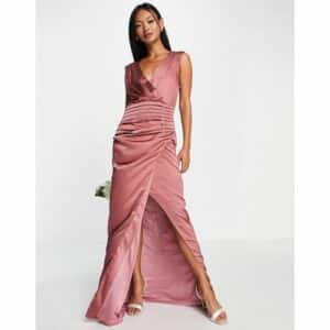 Liquorish - Bridesmaid - Langes Brautjungfernkleid aus Satin in Forever Rosé mit gewickelter Vorderseite-Rosa