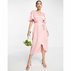 Liquorish - Bridesmaid - Wadenlanges Brautjungfernkleid aus Satin in zartem Rosé mit gewickelter Vorderseite-Rosa