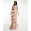 Beauut - Bridesmaid - Gestuftes Maxi-Brautjungfernkleid in Taupe-Braun mit Carmen-Ausschnitt-Brown