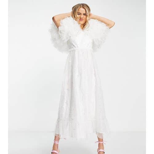 Labelrail x Rachel Burke - Midi-Brautkleid in Weiß mit vereinzelten Pailletten und Tüllärmeln